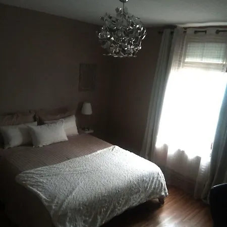 Aux Berges De Sambre *